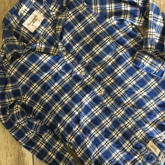 SOLD //ABERCROMBIE & FITCH FLANNEL - Picture 3 of 3
